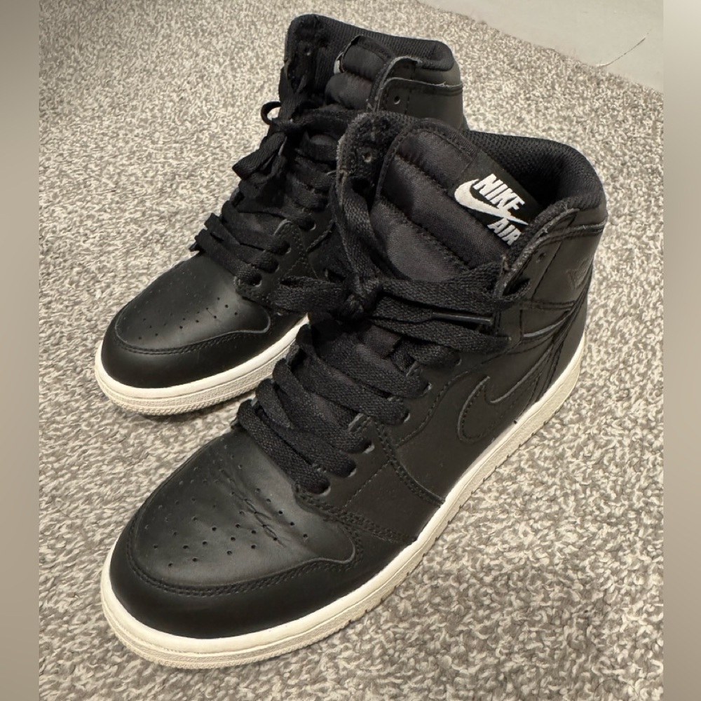 Air Jordan 1 Retro High OG 'Cyber Monday'